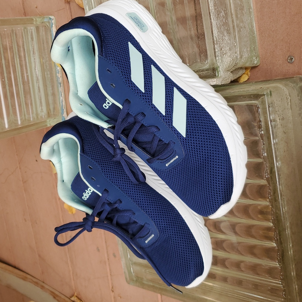 Adidas Dark Blue Running Shoes with Light Blue Accents